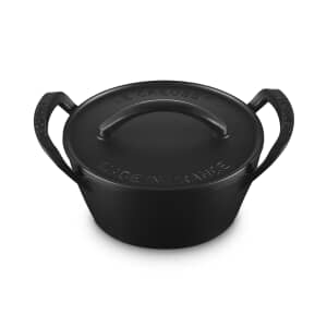 Le Creuset BBQ Cast Iron Round Casserole 25cm