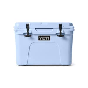 Yeti Tundra 35 Hard Cooler Big Sky Blue