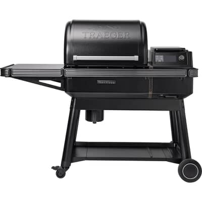 Traeger Ironwood Wood Pellet Grill Plus