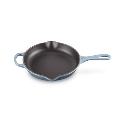 Le Creuset Signature Cast Iron 23cm Skillet Chambray
