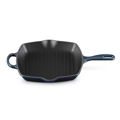 Le Creuset Signature Cast Iron 26cm Skillet Nuit