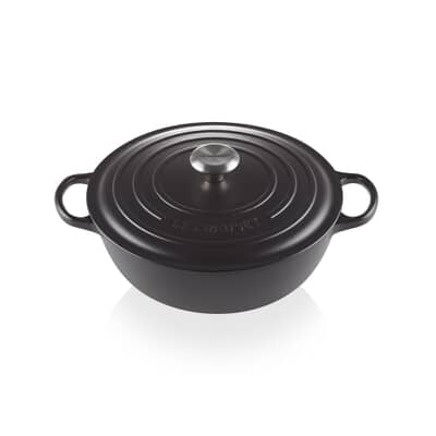 Le Creuset Cast Iron 24cm Soup Pot Casserole Satin Black