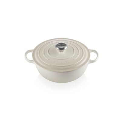 Le Creuset Signature Cast Iron 26cm Soup Pot Casserole Meringue