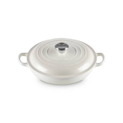 Le Creuset Signature Cast Iron 22cm Shallow Casserole Meringue