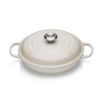 Le Creuset Signature Cast Iron 26cm Shallow Casserole Meringue