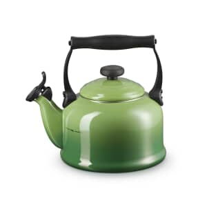 Le Creuset Traditional Kettle Bamboo Green