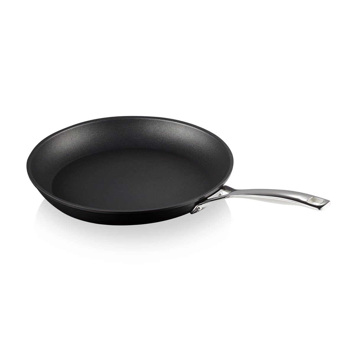 Le Creuset Toughened Non-Stick 30cm Shallow Fry Pan