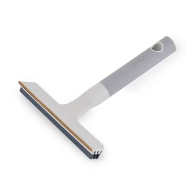 Joseph Joseph CleanTech 2-in-1 Carpet Cleaning Tool