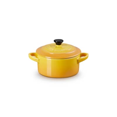 Le Creuset Petite Round Casserole Nectar