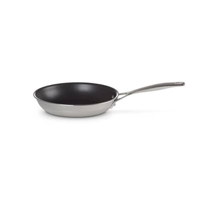 Le Creuset Classic 3-ply Stainless Steel 20cm Non Stick Omelette Pan