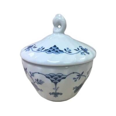 Churchill China Finlandia Covered Sugar Bowl