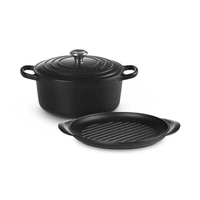 Le Creuset Cast Iron 2 Piece Set Satin Black 22cm Casserole and 25cm Grill