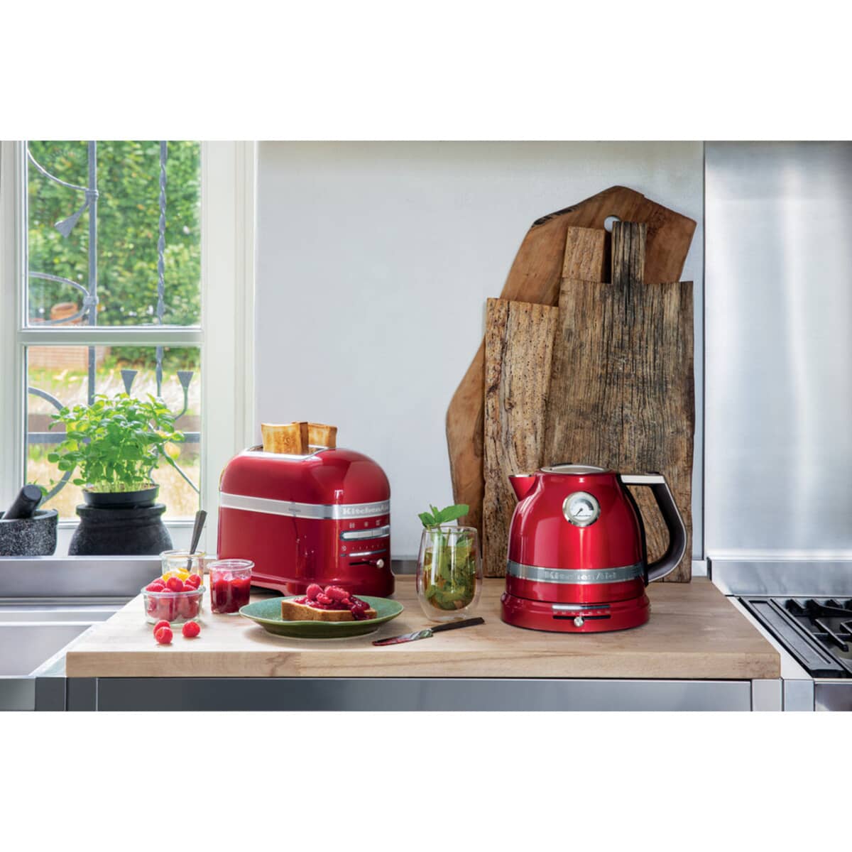 KitchenAid Artisan Toaster 2 Slice Candy Apple (5KMT2204CA)