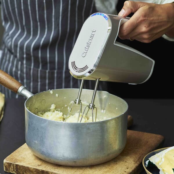 Cuisinart Cordless Power Hand Mixer (RHM100U)