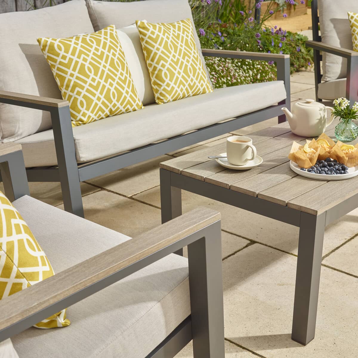 Bramblecrest Zurich 2 Seat Sofa with 2 Sofa Chairs TreeFree Coffee