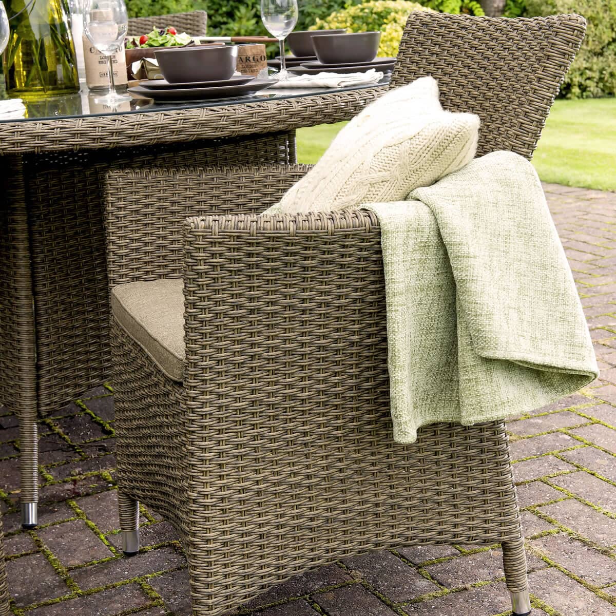 Hartman Madison 8 Seat Set Sepia/Henna (Brown Rattan) (HMADSET08