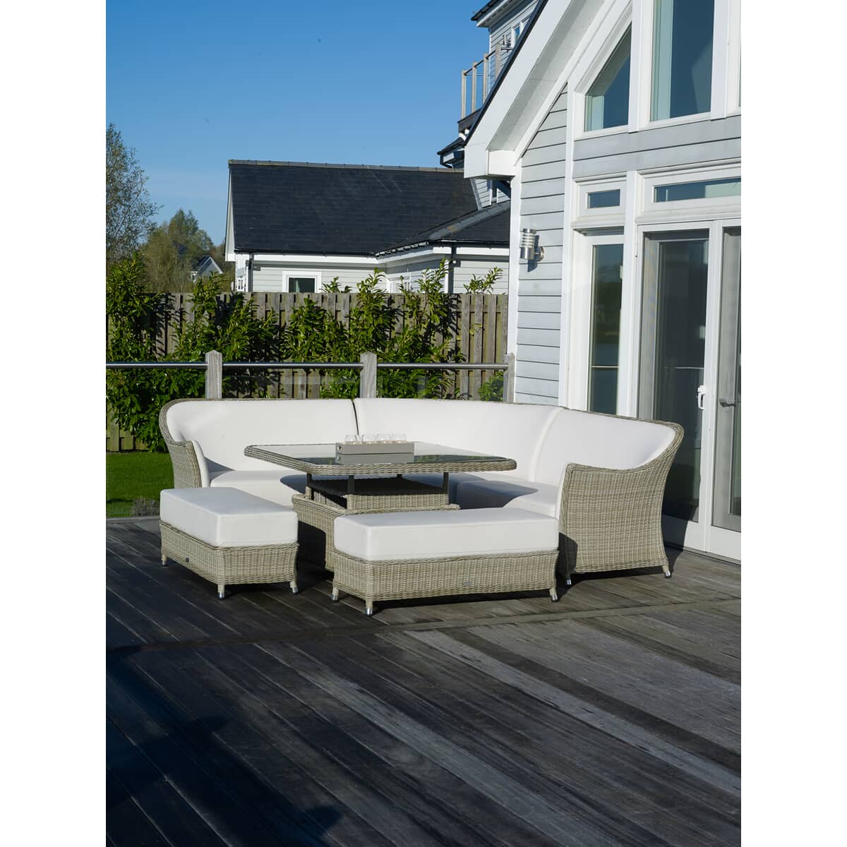 Bramblecrest Monte Carlo Modular Sofa with Square Adjustable Casual