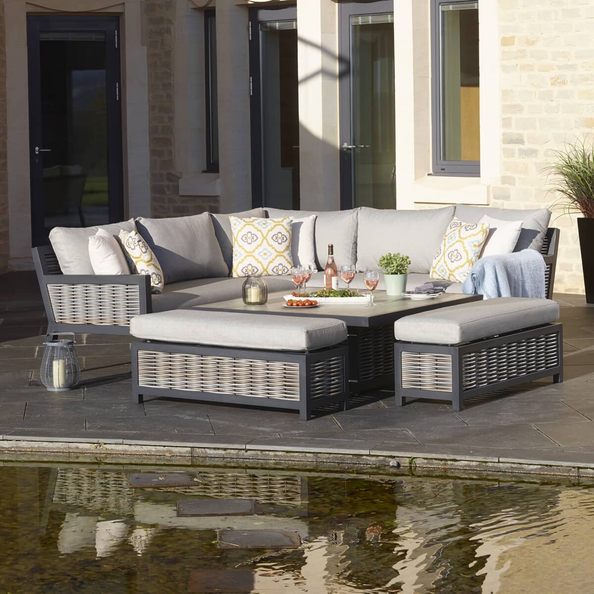 Bramblecrest Portofino Wicker Square Modular Sofa with Adjustable