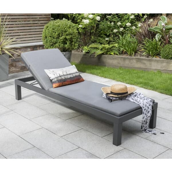 Kettler elba Signature Lounger inc Cushion Grey