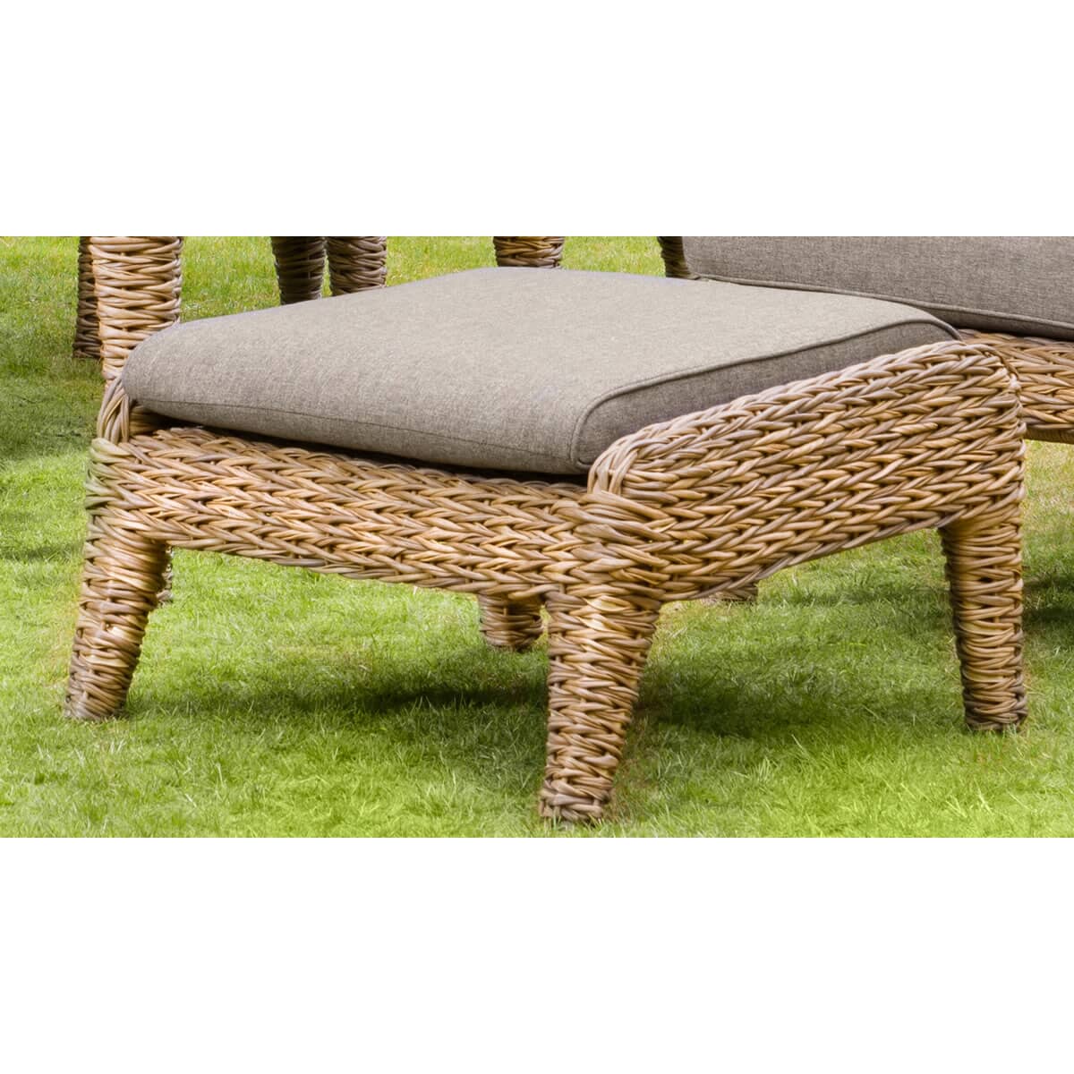 Hartman Louis Footstool (68211086I) Garden Furniture World