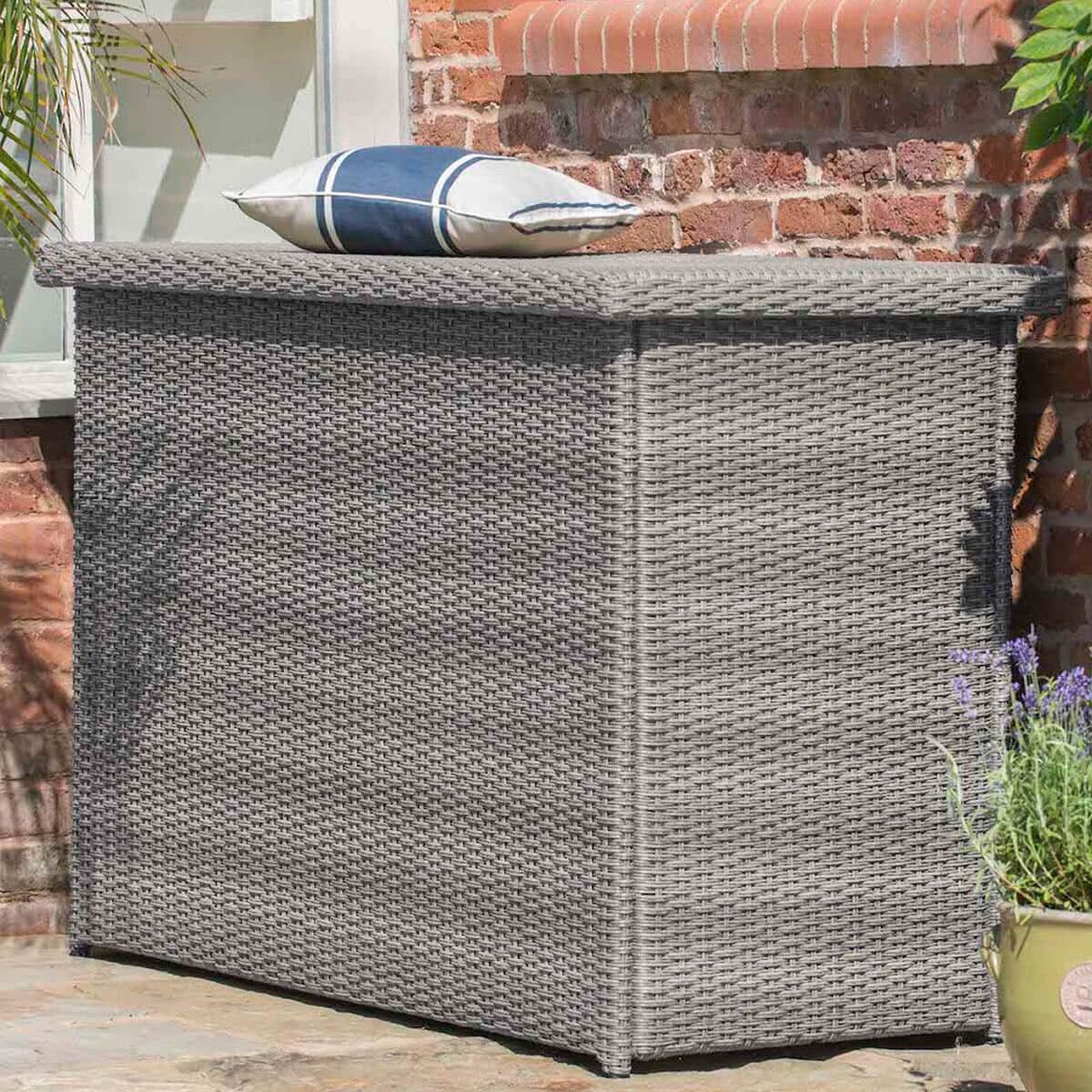 Hartman Ellipse Cushion Box KooBoo (69032060) Garden Furniture World