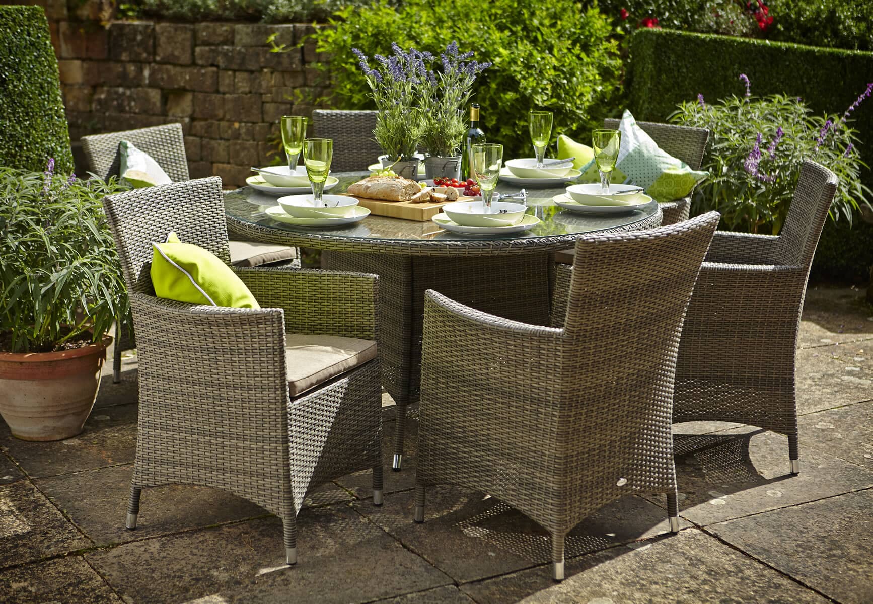 Hartman Bentley 6 Seat Dining Set - (HBENSET03) - Garden Furniture World
