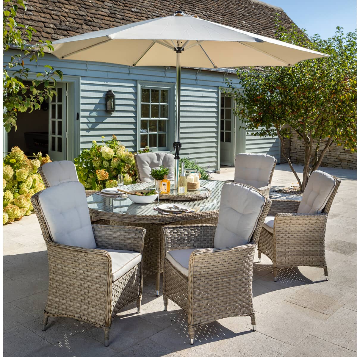 Hartman Heritage 6 Seat Elliptical Table Set with Lazy Susan Glass