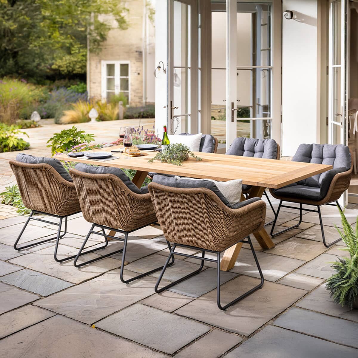 Hartman Rayo 6 Seat Rectangular Dining Set with Regis Teak Table