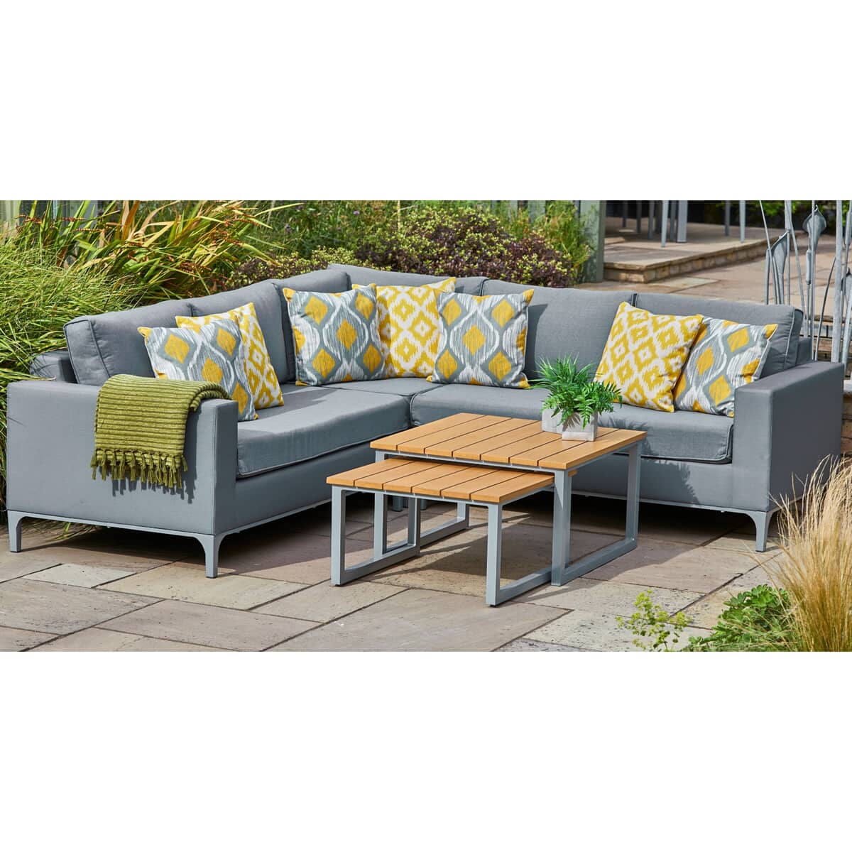 Lg best sale outdoor cushions