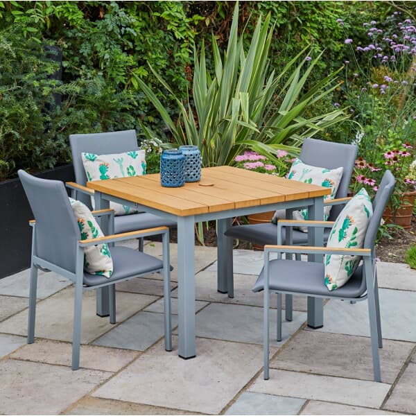 LG Outdoor Siena 4 Seat Dining Set with Stacking Textile Sling Chair