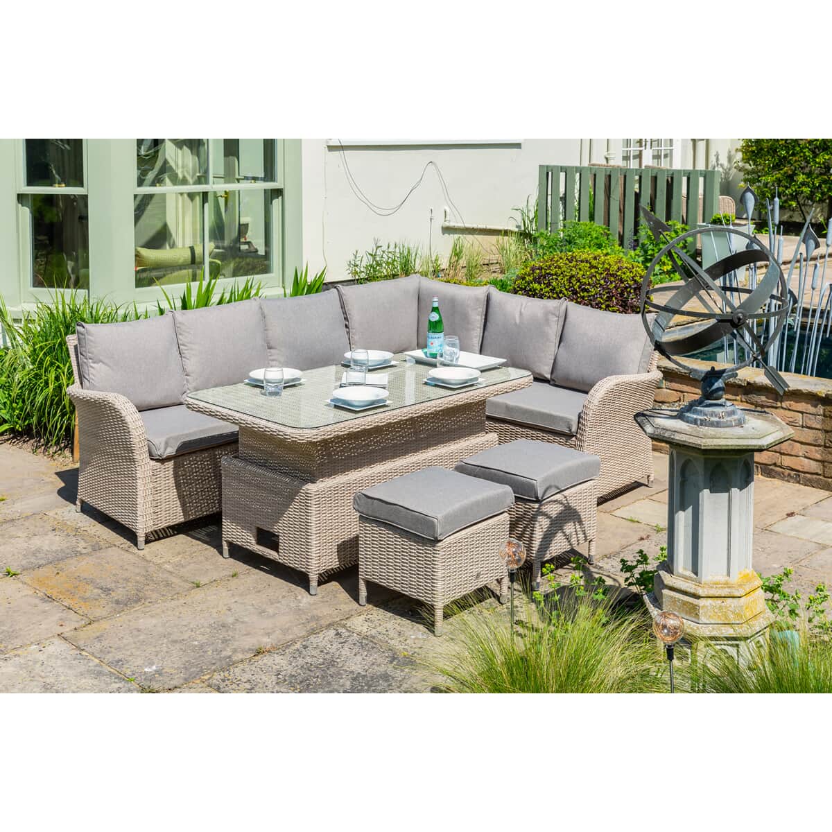 LG Outdoor Monaco Rectangular Dining Modular with Adjustable Table