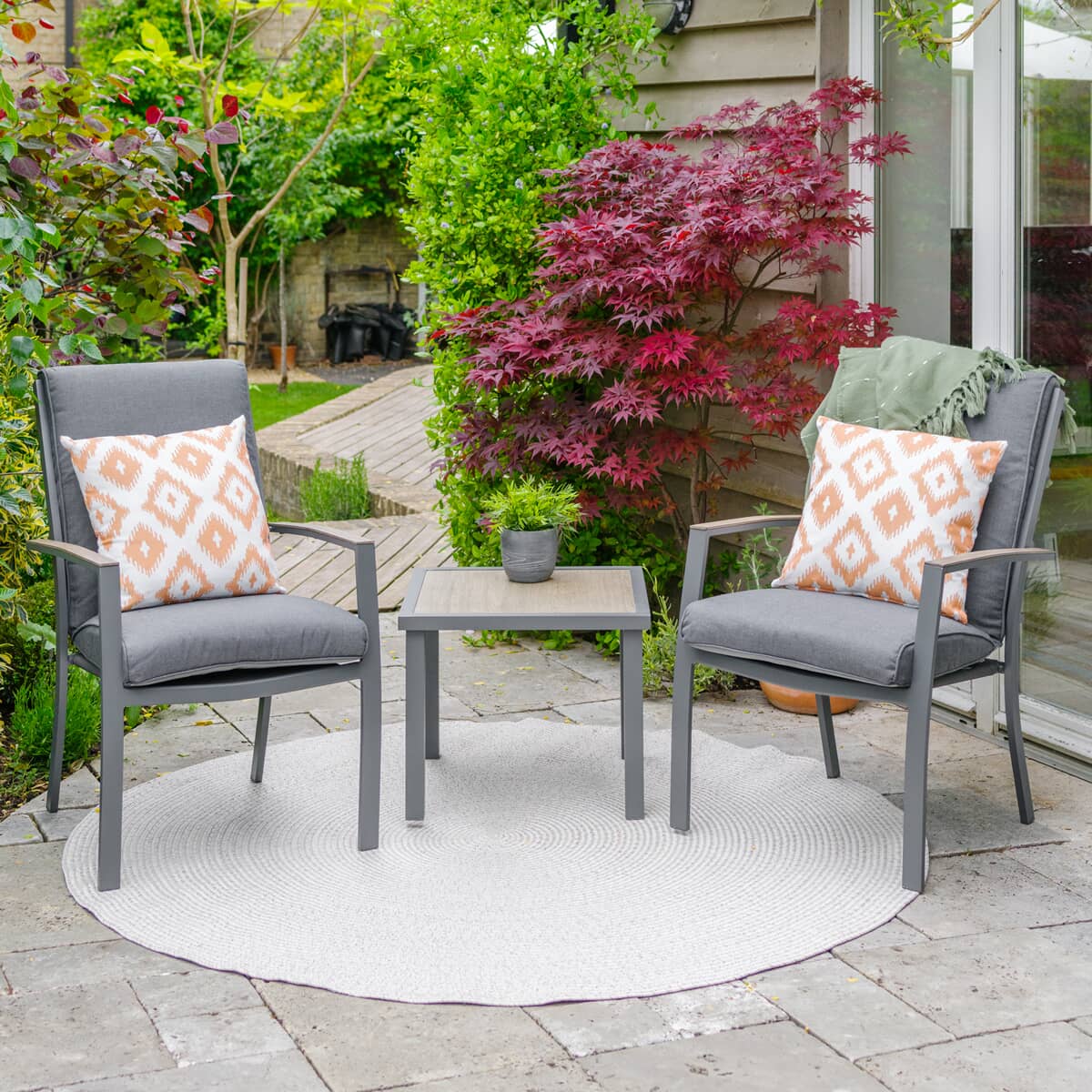 LG Outdoor Monza Duo Set with Highback Chairs