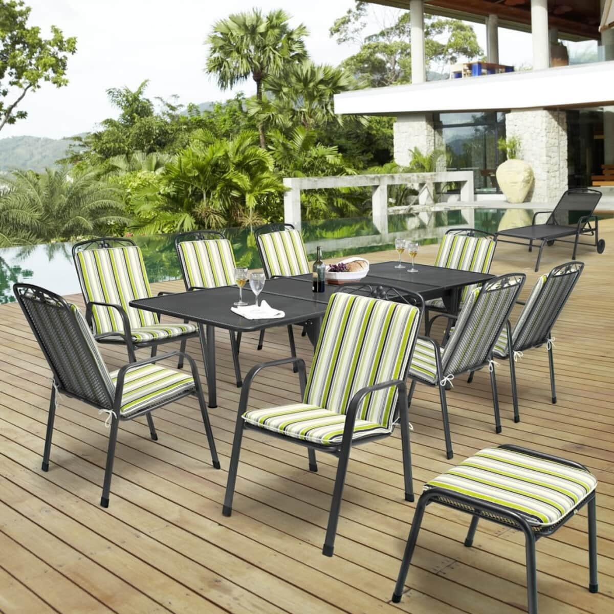 Royal Garden Savoy 8 Seat Extending Set (SAV11SET06) - Garden Furniture