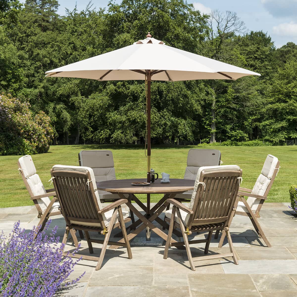 ALEXANDER ROSE SHERWOOD 6 SEAT TABLE SET WITH PARASOL and Cushions