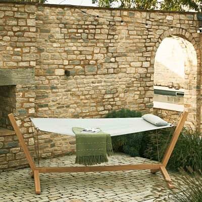 LG Outdoor Sanctuary Wood-Effect Hammock