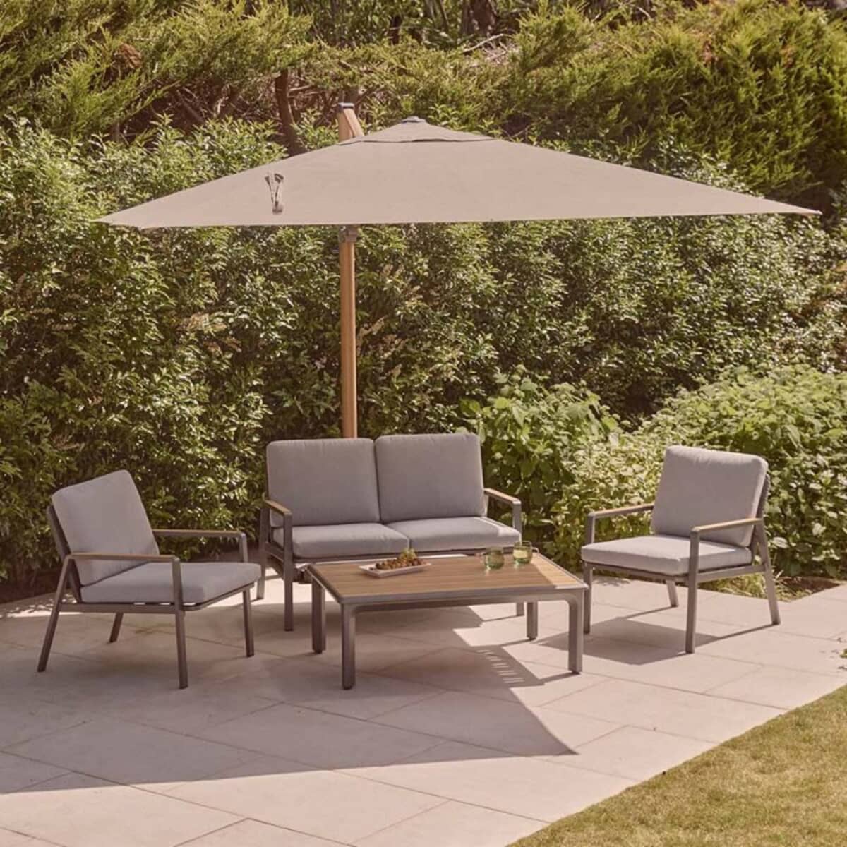 LG Outdoor Sanctuary Rope Lounge Set