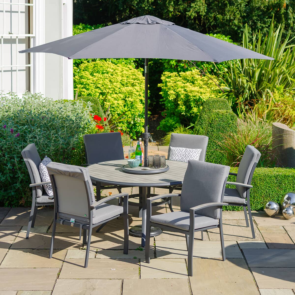 LG Outdoor Turin 6 Seat Dining Set with Lazy Susan and Parasol and Base