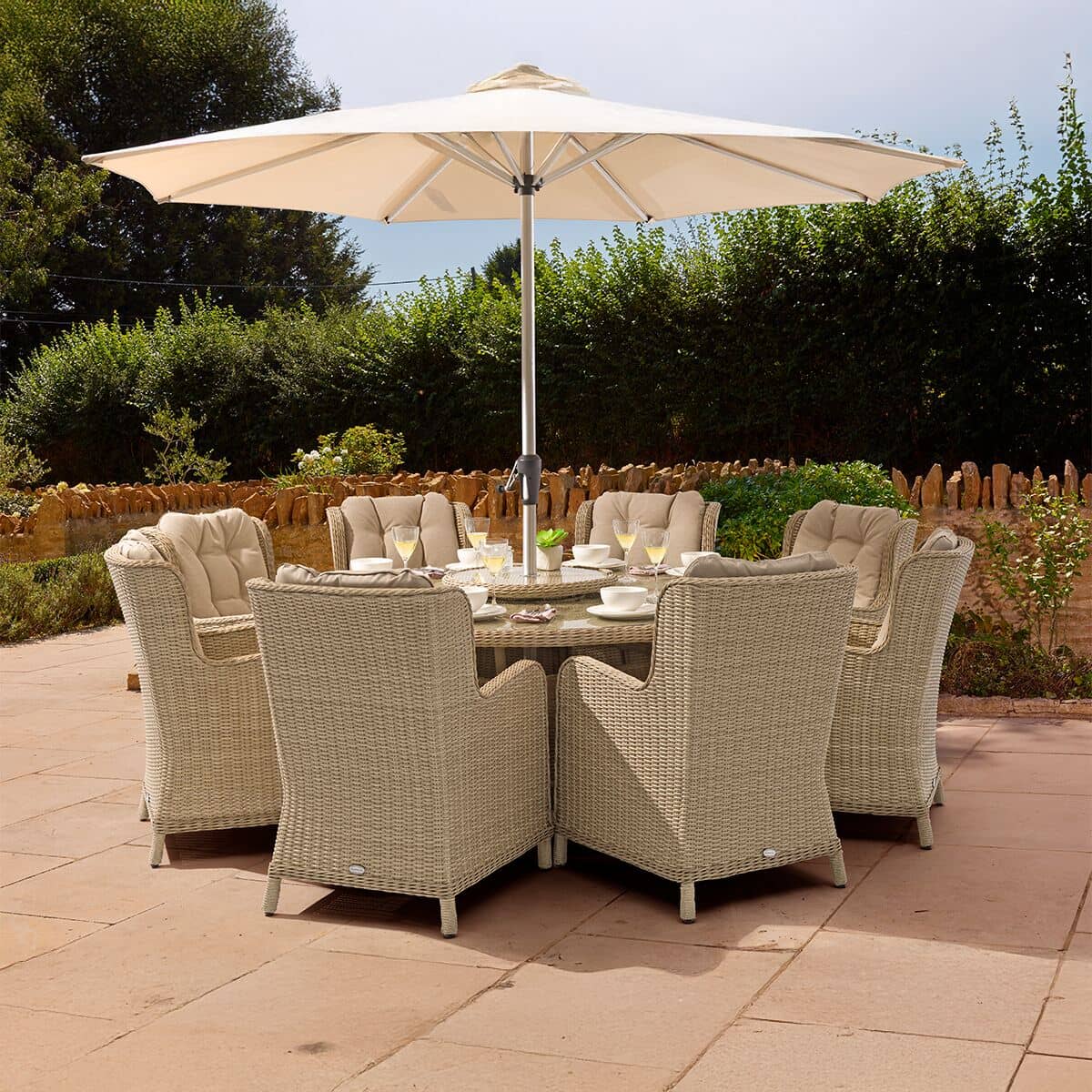 Bramblecrest Chedworth 8 Seat 180cm Round  Dining Set With 75cm L/S 8 Armchairs Parasol And Base - Sandstone