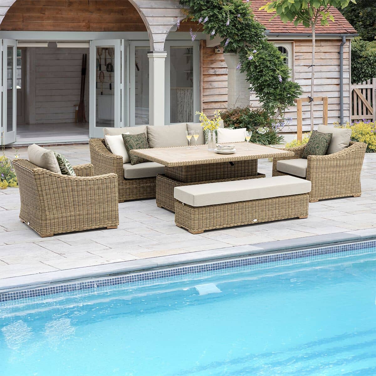 Bramblecrest Fairford 3 Seat Lounge Sofa Set with Rectangle Piston Table