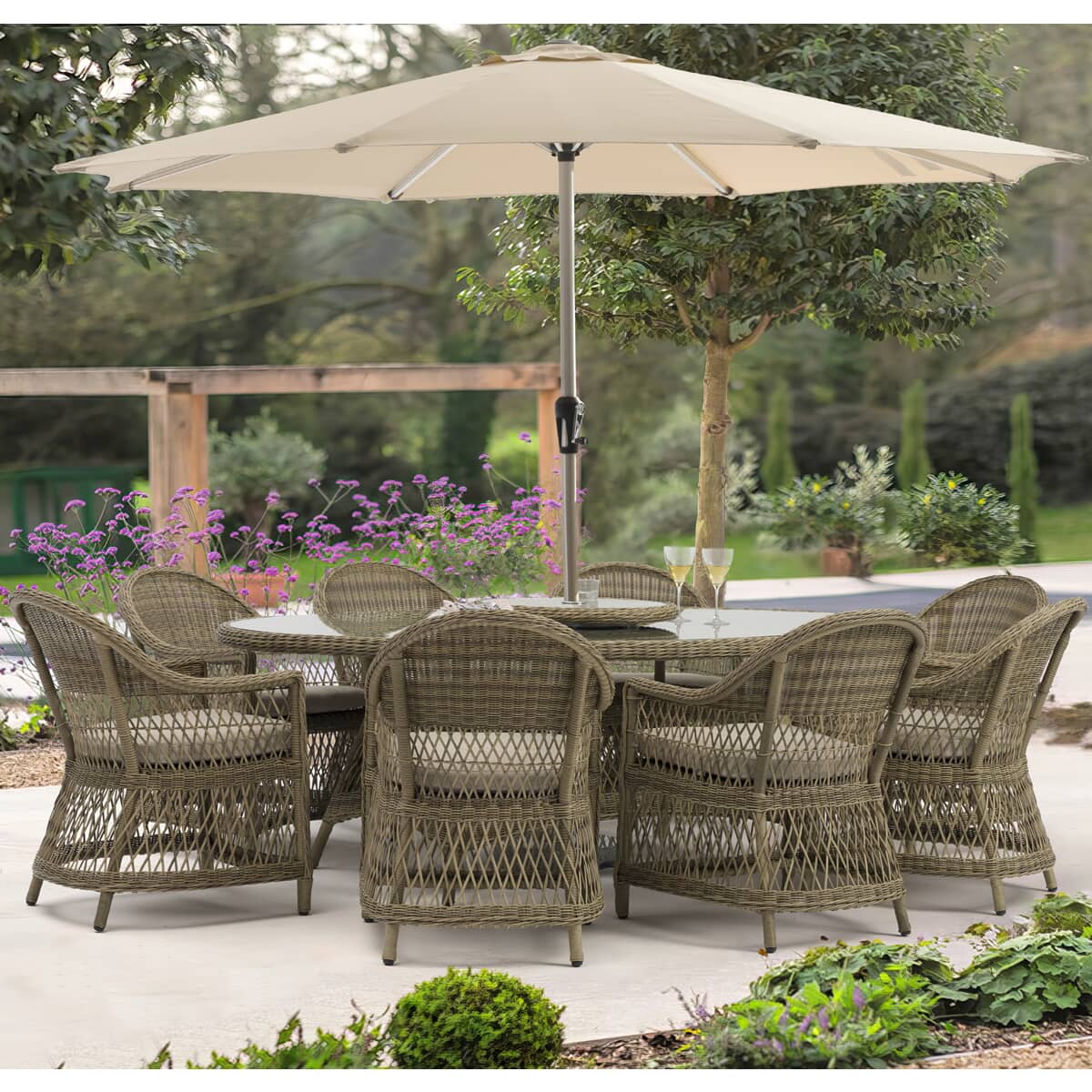 Bramblecrest RHS Rosemoor 8 Seat Elliptical Dining Set with Lazy Susan