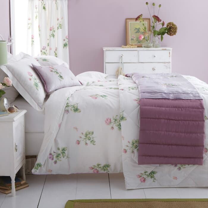 V & A Butterfly Rose Lilac large