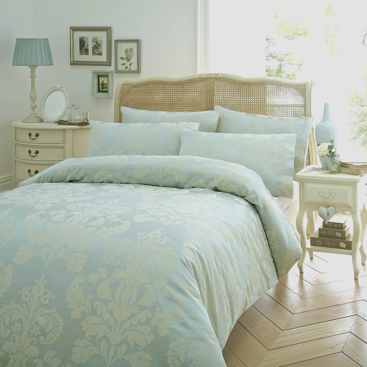 Duck Egg Blue And Cream Bedding Home Decorating Ideas