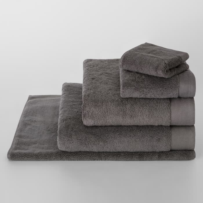 Sheridan Retreat Smoke Towels large