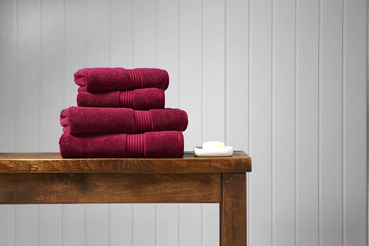 Christy Supreme Hygro 650gsm Cotton Towels - Soft, Absorbent, and Durable
