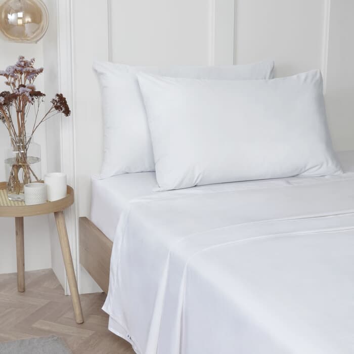 Vantona Plain Dye 180TC White large