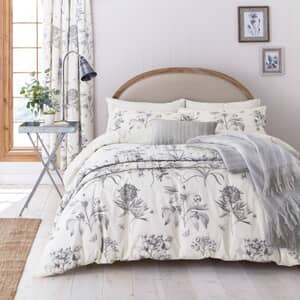 Etchings and Roses Ivory