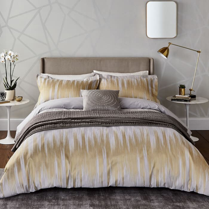 Harlequin Motion Ochre large