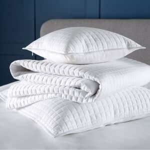 Metropolitan Throw White