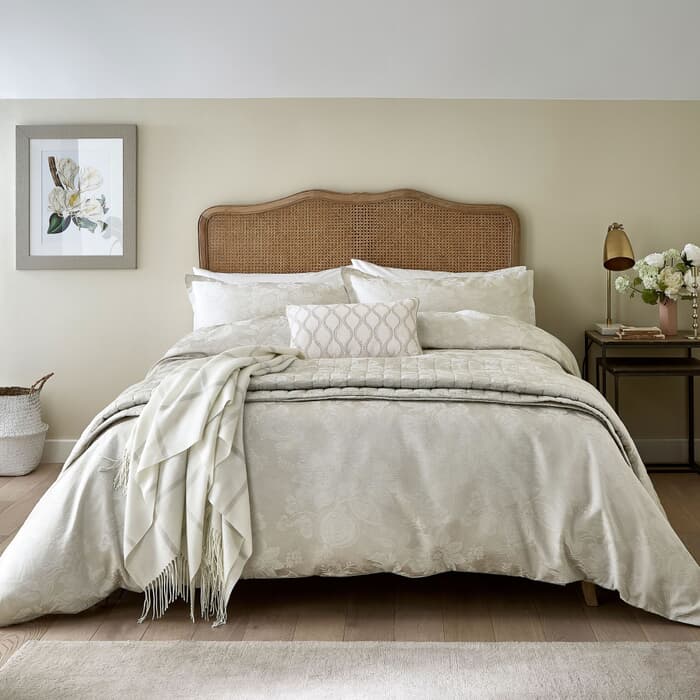 Sanderson Lyon Linen large