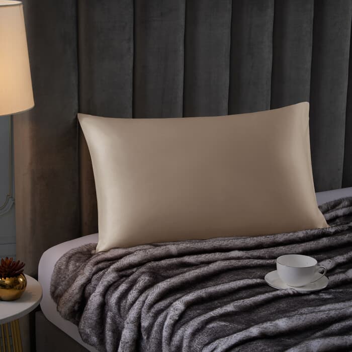 TLC Silk Pillowcase Champagne large